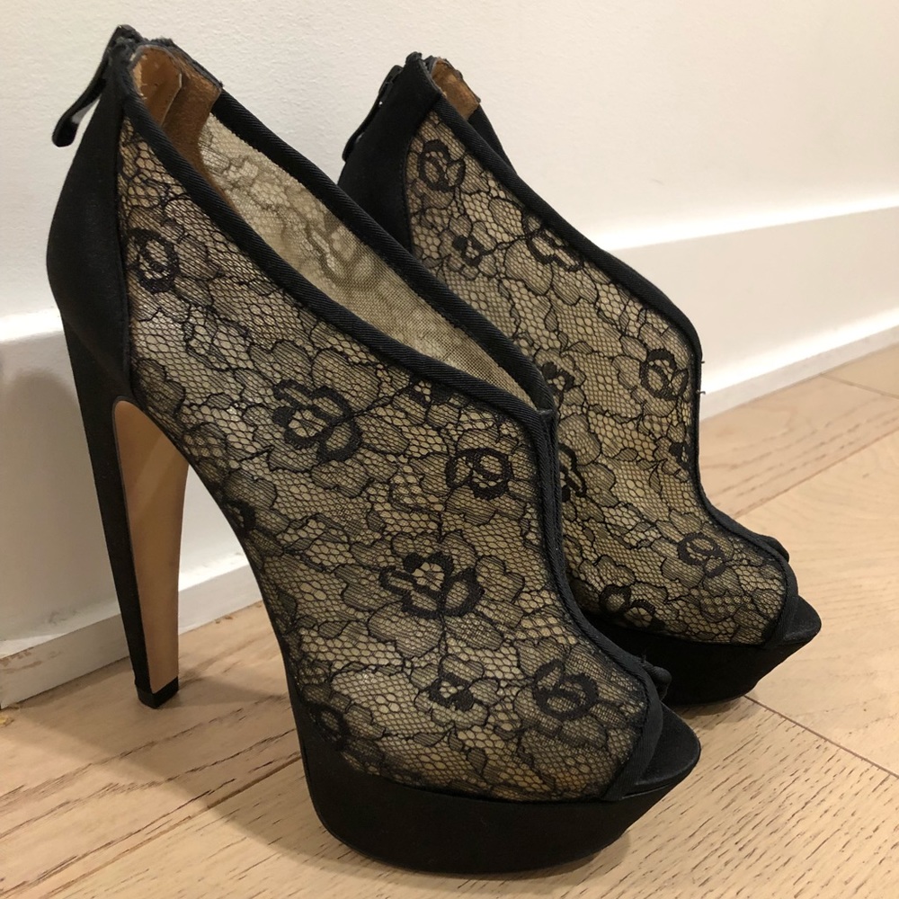 Bebe lace booties heels black satin platform 7 - Picture 2 of 7
